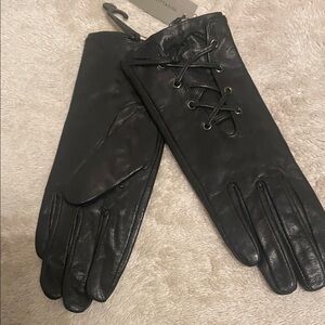 Adrienne Vittadini Black Leather Gloves with Lace-Up Design